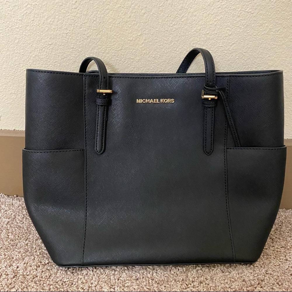 Michael Kors tote